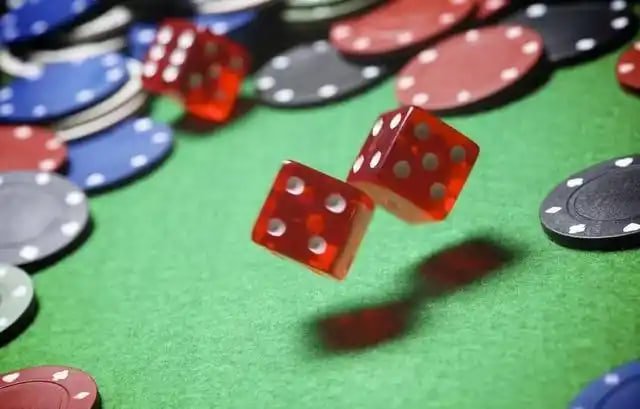 2D King VIP Slots Cashback Bonus မြန်မာ ကစားသမားများ ဆုရရှိနေမှု